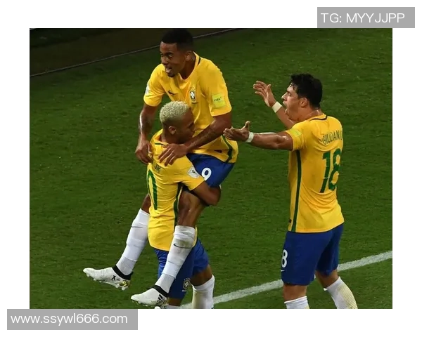 秘鲁足球历史巨星回顾：从贝尔纳多·巴尔特拉到法尔范的传奇征程