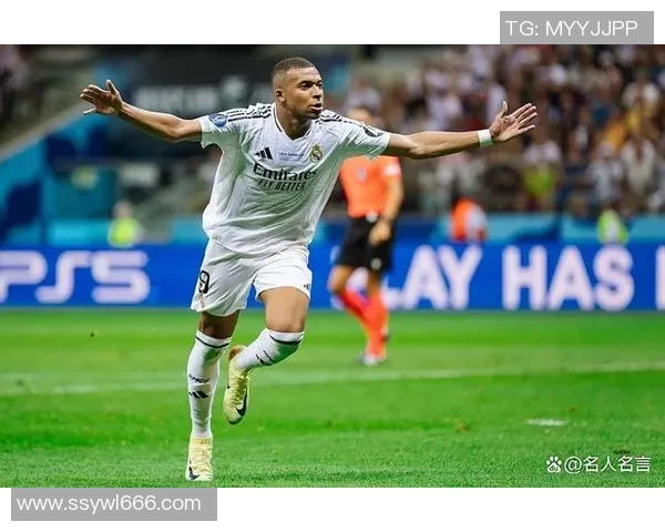 足坛球星炫酷着装盘点 谁的时尚品味最引领潮流